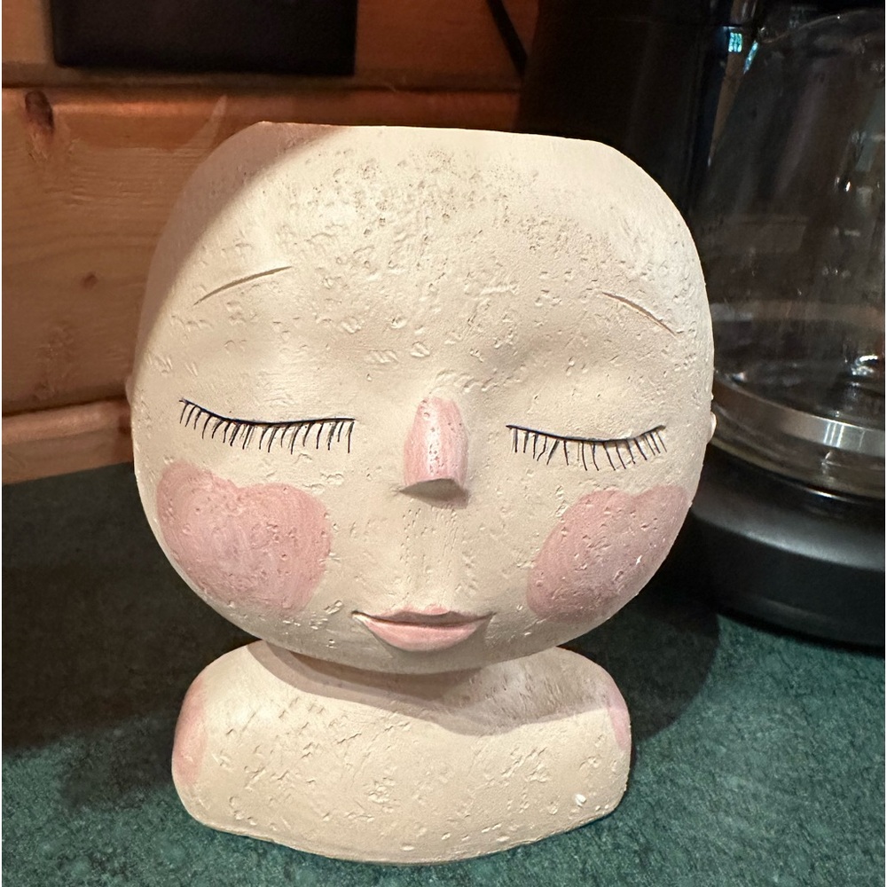 Simple Girl Planter NWOT